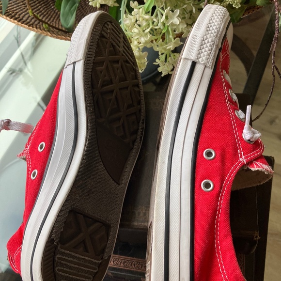 Converse Shorelines Fire Engine Red - Size 9 - Picture 6 of 6